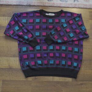 Victoria Jones Woman Geometric Print Sweater Unknown Size
